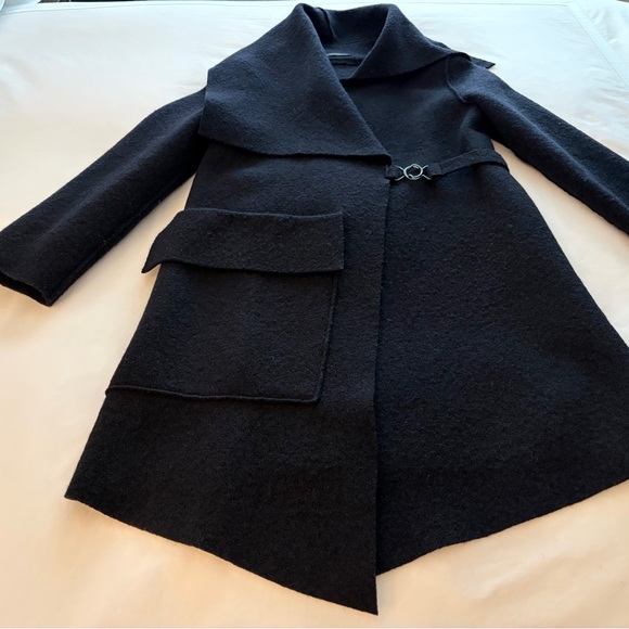Architectural Annette Gortz Black Women's Coat - Picture 3 of 14